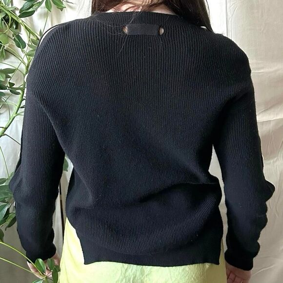 Helmut Lang Cashmere Blend Black Ribbed Sweater w/ Buttoned Peekaboo Sleeves - Picture 4 of 4